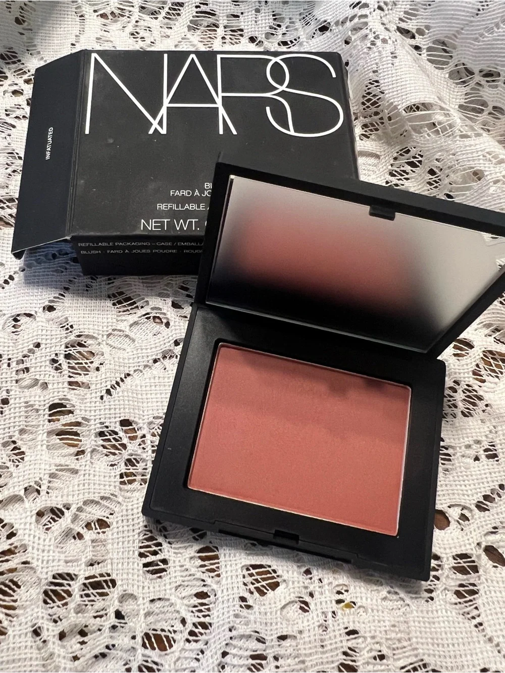 NARS blush - infatuated